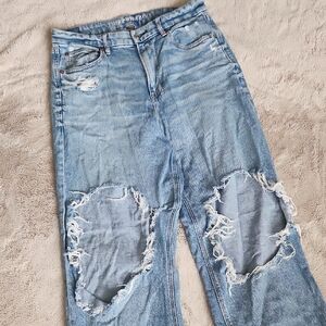 AEO Curvy Super High Rise Baggy Straight